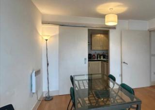 Central Location - Liverpool - 7