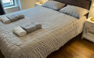 Central Location - Liverpool - 1