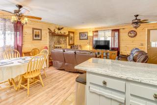 Murphy Cabin with Deck, Grill and Private Pond! - Murphy - 2