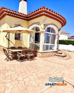 APARTBEACH CASA TANIA CON PISCINA y BARBACOA CERCA DE PLAYA - Miami Platja - 9
