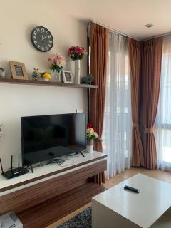 The Astra cozy living suite - 2