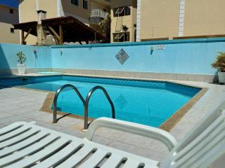 Caminhe até a praia, refresque-se na piscina - Florianópolis - 9