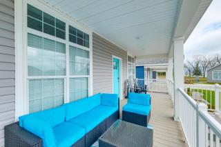 Steps to Lake Erie and Beach Baypoint Resort Home! - Marblehead - 9