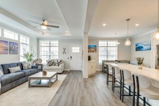Steps to Lake Erie and Beach Baypoint Resort Home! - Marblehead - 0