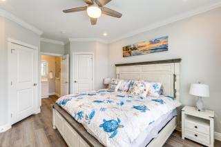 Steps to Lake Erie and Beach Baypoint Resort Home! - Marblehead - 1