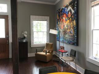 Eclectically furnished home in the heart of NOLA - New Orleans - 5