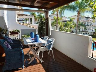 2 Bedroom Apartment Pool Views - Los Naranjos Marbella - 4