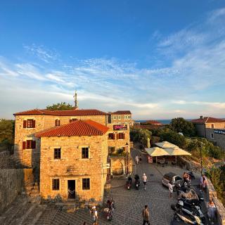 Citadela Old Town - Gelateria - Ulcinj - 7
