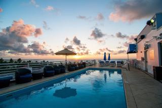 Beautiful 1 Bedroom with Rooftop Pool D203 - Miami Beach - 3
