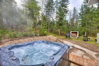 Chalet La Chouette with Private Spa Access to Ouareau Forest - Notre-Dame-de-la-Merci - 9