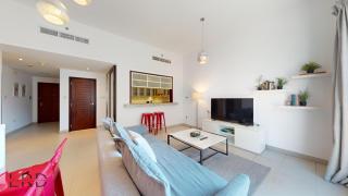 Sophisticated 1BR with Burj Khalifa Views - 4