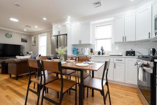 Pet-Friendly Modern 3BR 1st-floor Apt Boston - Easy Franklin Park & Red Line Access 5581 - 6