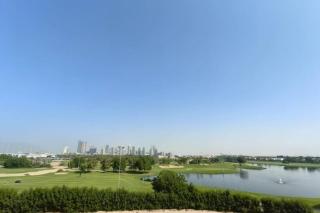 Lux Golf Views 3 BR in Emirates Hills - Dubai - 9