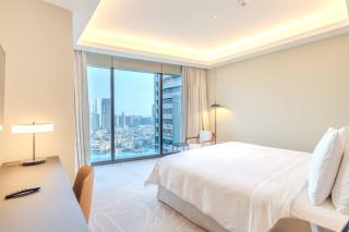 Stunning Full Burj Khalifa View - The Address 2BR Luxury - 1