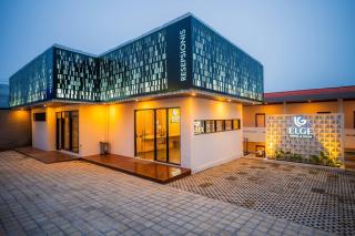 Elge Hotel and Villa Sarangan - Sarangan - 2