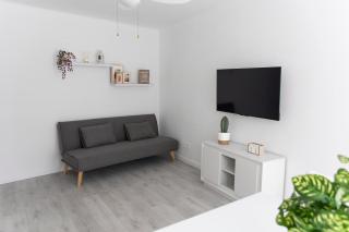 Seahomes Vacations - Center Apt Tossa de Mar - 0