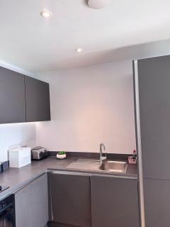 City Centre - 2-Bed High Rise Apartment - Sleeps 4 - Manchester - 5