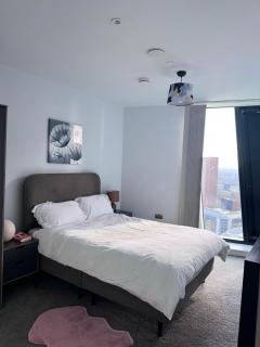 City Centre - 2-Bed High Rise Apartment - Sleeps 4 - Manchester - 4