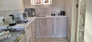 Sea Breeze Manor - Blue Unit - 6