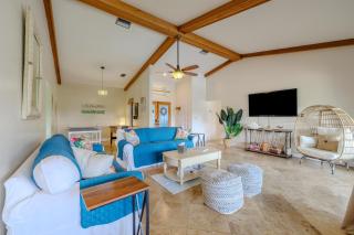 Heated Pool, Pet Friendly, Game Room and Bikes - Palm Leaf Haven - Roelens Vacations - North Fort Myers - 1
