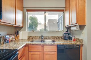 Pet-Friendly Tucson Townhome with Pool Access! - Tucson - 5