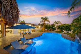 Tiki Hut Paradise Mins to Beach w Fire Pit - Fort Lauderdale - 9