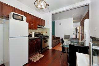 Charming 2BR Apartment Near Times Square - New York - 2