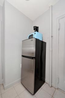 Spacious Upper East Side Studio - New York - 3