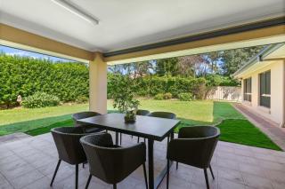 4BSpacious Cozy Family Entertained home at Parkinson - Browns Plains - 7