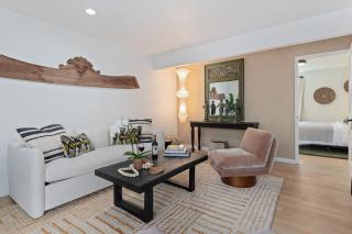 Private Garden and Family Friendly - Summerland - 2