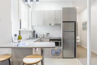 Huge Designer Studio Next to Lovely Park - 8