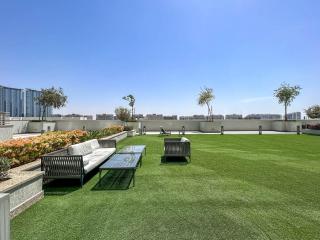 New 2BR with BBQ Area, Pool in Sobha MBR City - 4