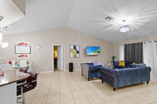 Thinking about a relaxing getaway with pool - Villa Sweet Sunshine - Cape Coral - 4