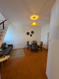 Casa da Ponte Quiet Bed and Breakfast in Alentejo Wine Region -  - 2