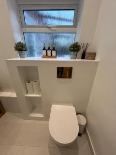 Aeolian House - 8