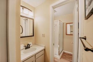 Snowater Condo 82 The Condo for Fun Family Adventures - 2