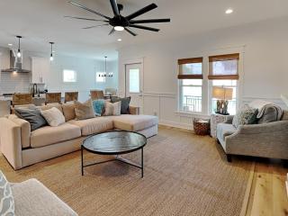 Carolina Bougie - Carolina Beach - 3