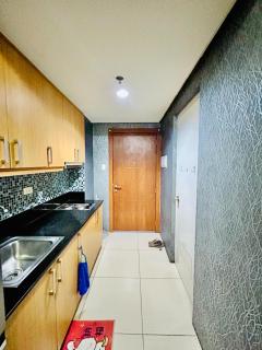 1BR Affordable Room infront of Mall of Asia Near Airport - 9