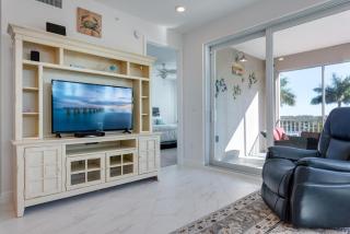 Stunning waterfront 3 BR condo with amazing views - A Wave from it all - Bradenton - 8