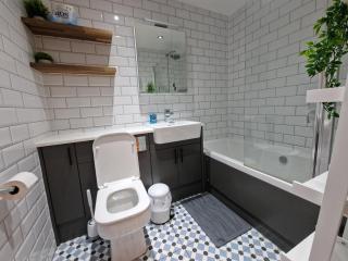 Deluxe Two-Bedroom Vauxhall Apartment - Londra - 1