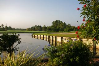 Lagoon front 2BR condo overlooking the golf course - 6