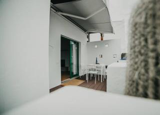 Amplio y cómodo apartamento en La Santa - La Santa - 0