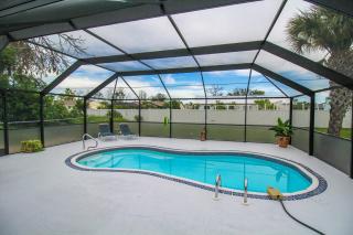 Relaxing pool home in Englewood - Awake Zone - Englewood - 6