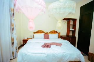 CM Luxury Lodge - 9