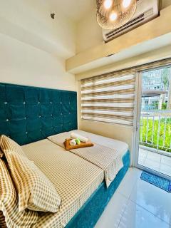 SGG Suite Room Pool View - Shell Residences MOA Pasay Near NAIA - 9