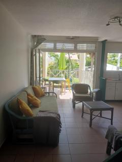 Spacieux appartement avec terrasse et piscine au Diamant - 2