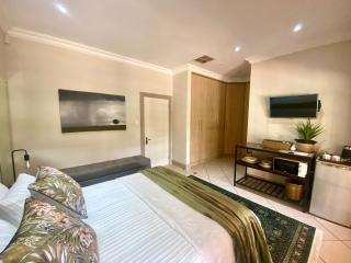 Karoo Escape 2 - Oudtshoorn - 1
