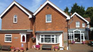 Strathmore Bed & Breakfast - Dover - 1