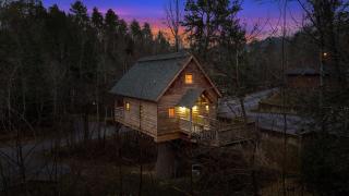 Knock on Wood cabin - 6