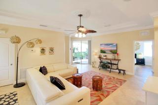 2BR Condo On Venice Island - Minutes To Beaches - 5